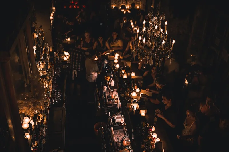 Whisler's — Drink in East Austin