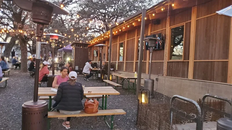 Loro — Eat in South Lamar