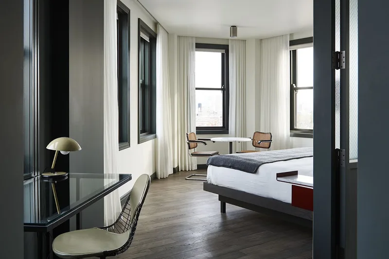 The Robey — Stay in Wicker Park