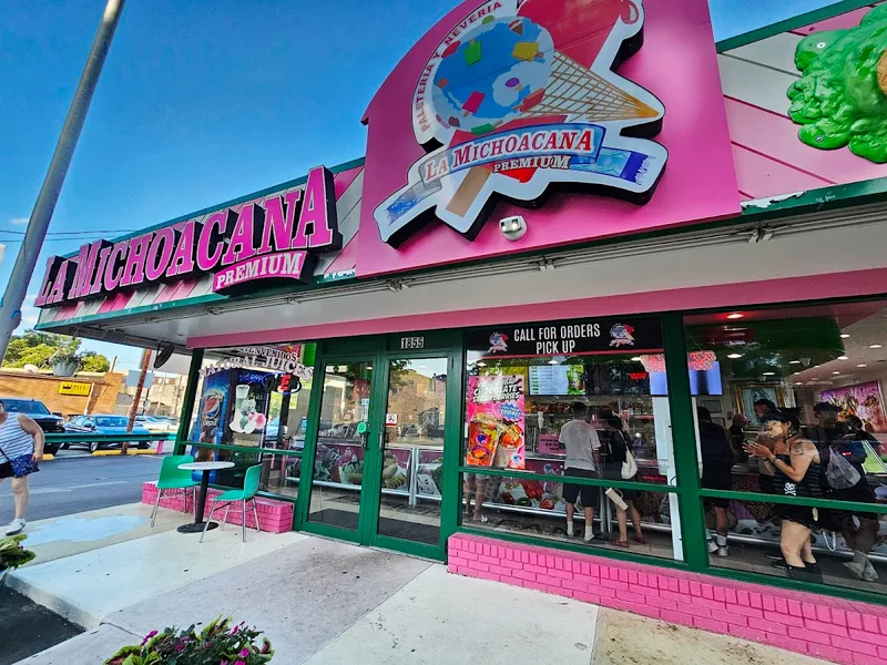 La Michoacana Premium — Shop in Pilsen
