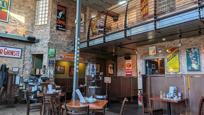Hopleaf — Drink in Andersonville