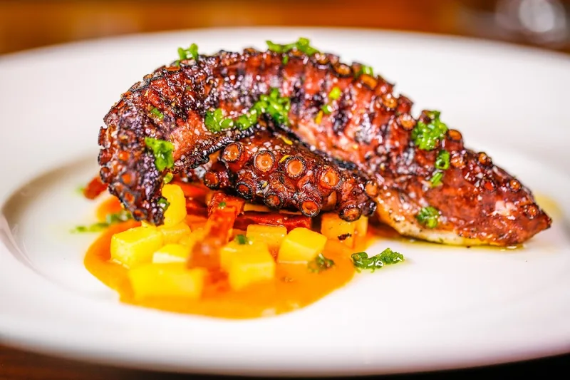 Guard and Grace — Eat in LoDo