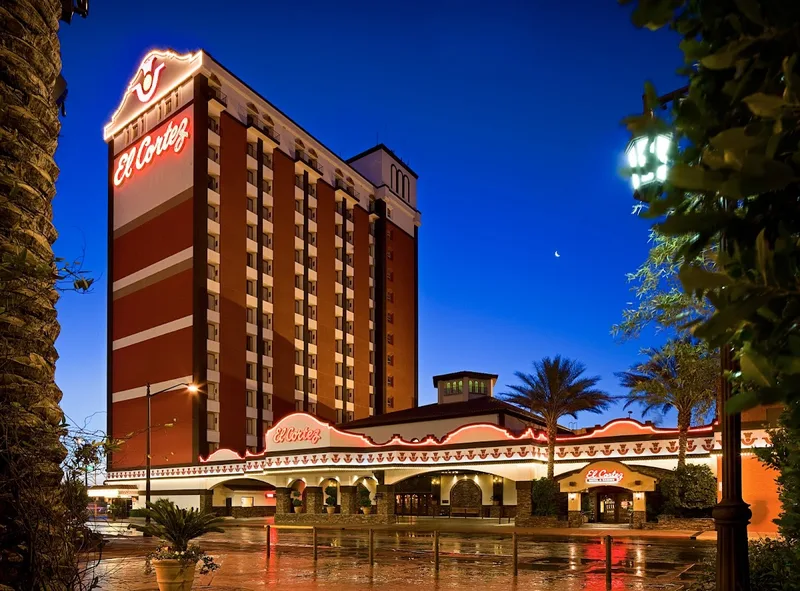 El Cortez Hotel & Casino — Stay in Downtown