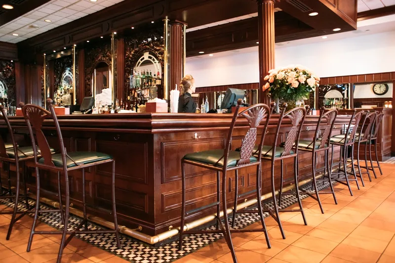 Joe's Stone Crab — Eat in South Beach