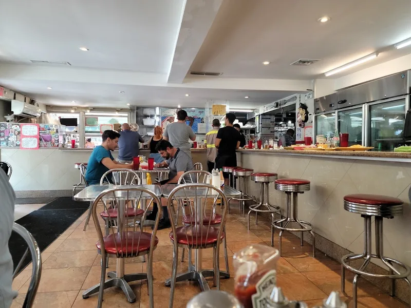 Enriqueta's Sandwich Shop — Eat in Wynwood