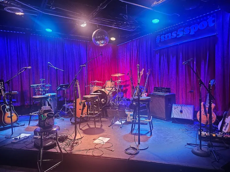 The 5 Spot — Experience in East Nashville
