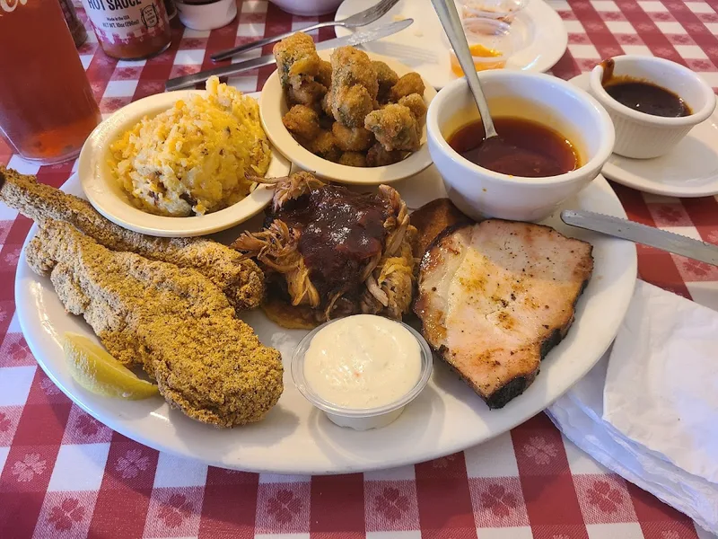 Loveless Cafe — Eat in Sylvan Park