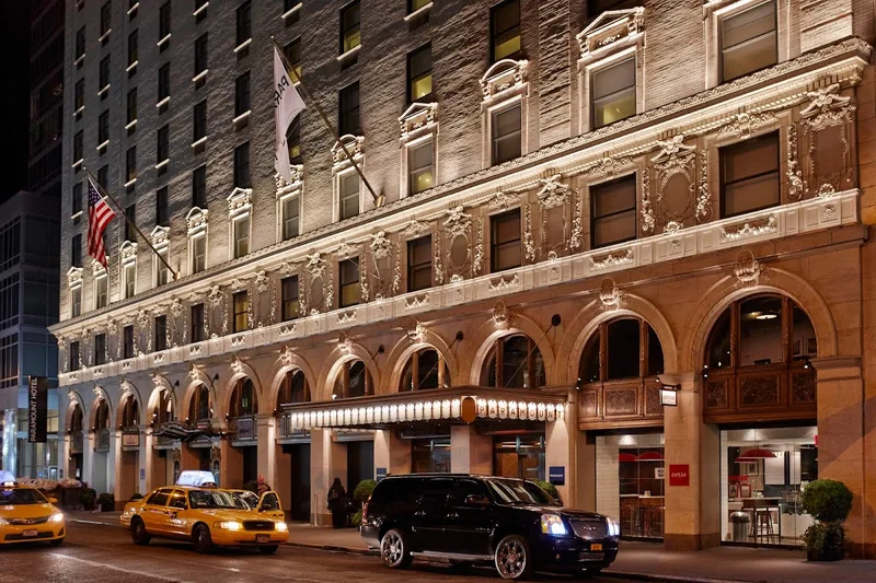 Diamond Horseshoe at the Paramount Hotel — Experience in Chelsea