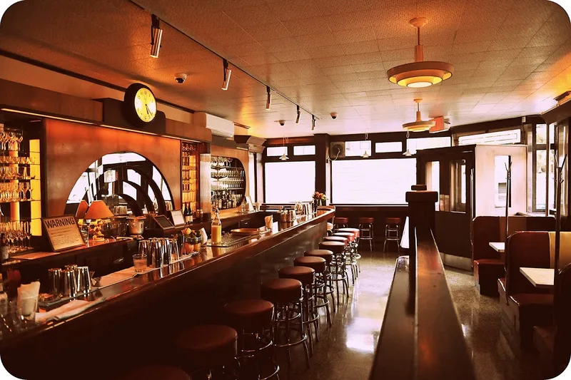 Long Island Bar — Drink in Fort Greene