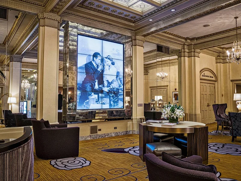 Hotel deLuxe — Stay in Pearl District