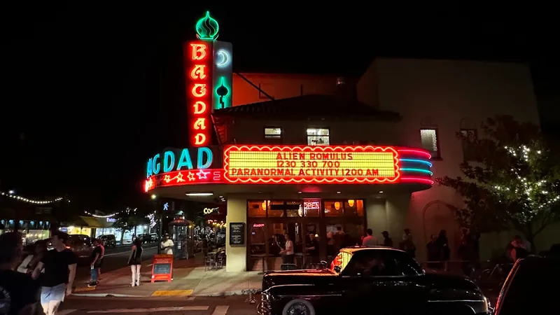 Hawthorne Boulevard — Experience in Hawthorne