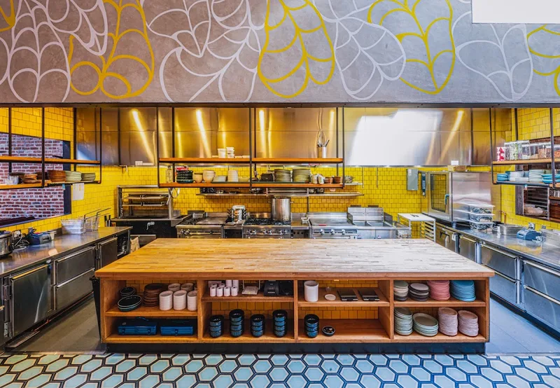 Liholiho Yacht Club — Eat in Nob Hill