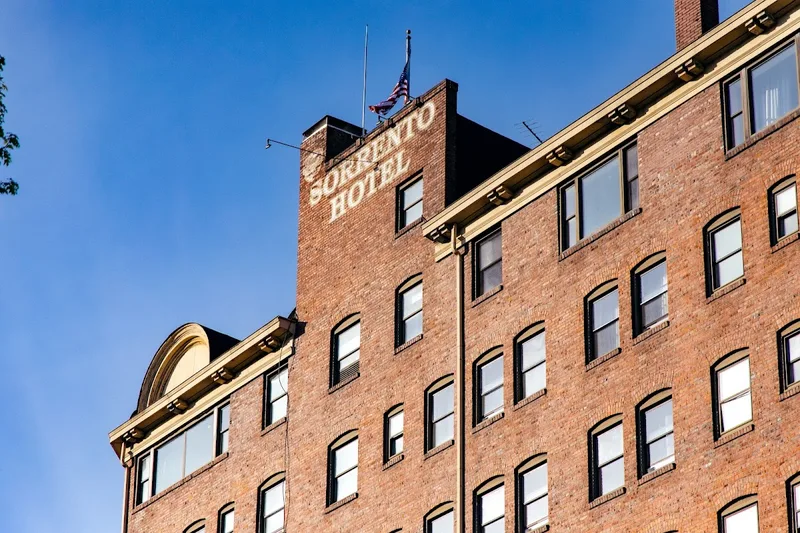 Hotel Sorrento — Stay in Capitol Hill