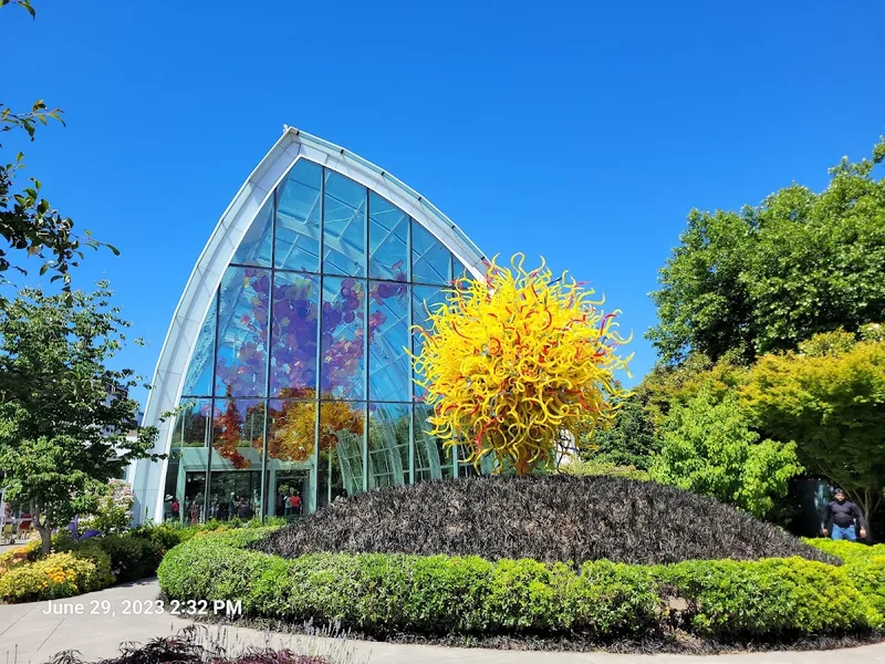 Chihuly Garden and Glass — Experience in Queen Anne